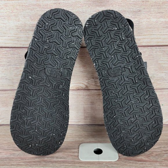 NEW The North Face Skeena Sport Sandal Men's Size 13 Triple Black Hiking Outdoor - Picture 6 of 7